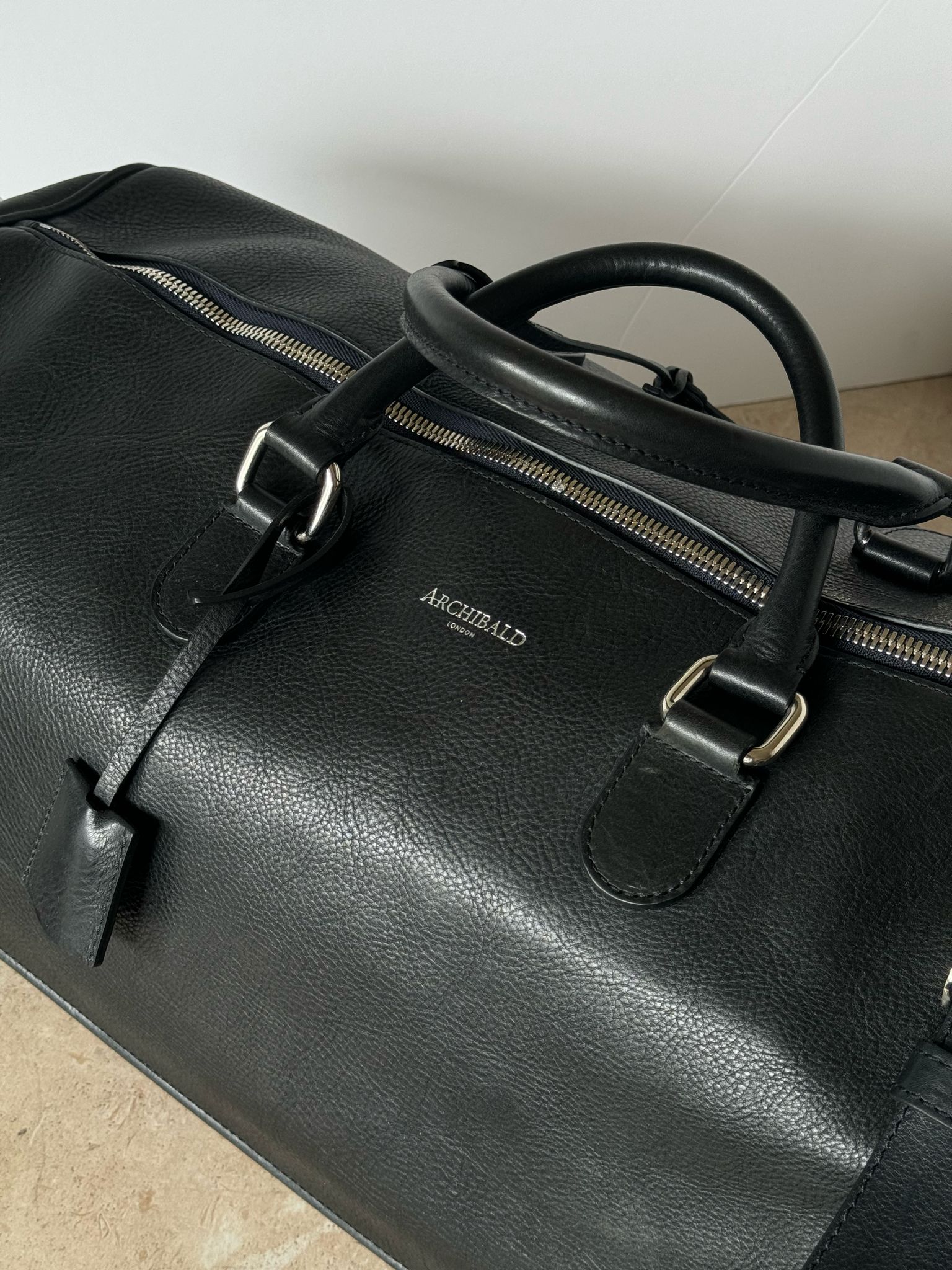 SS - The Phileas Weekender v1 in Black