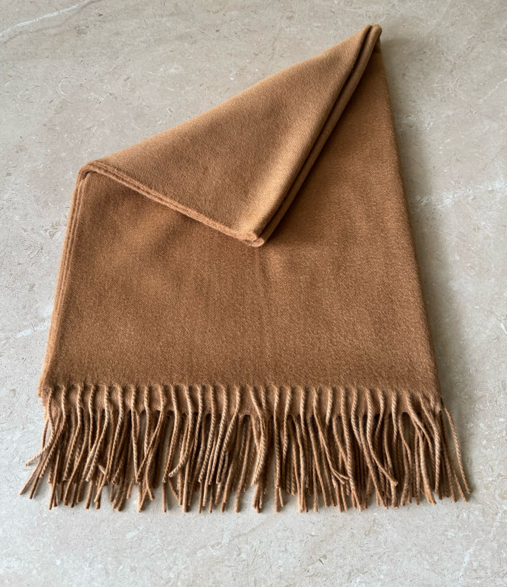 SS - Cashmere Solid Throw in Camel