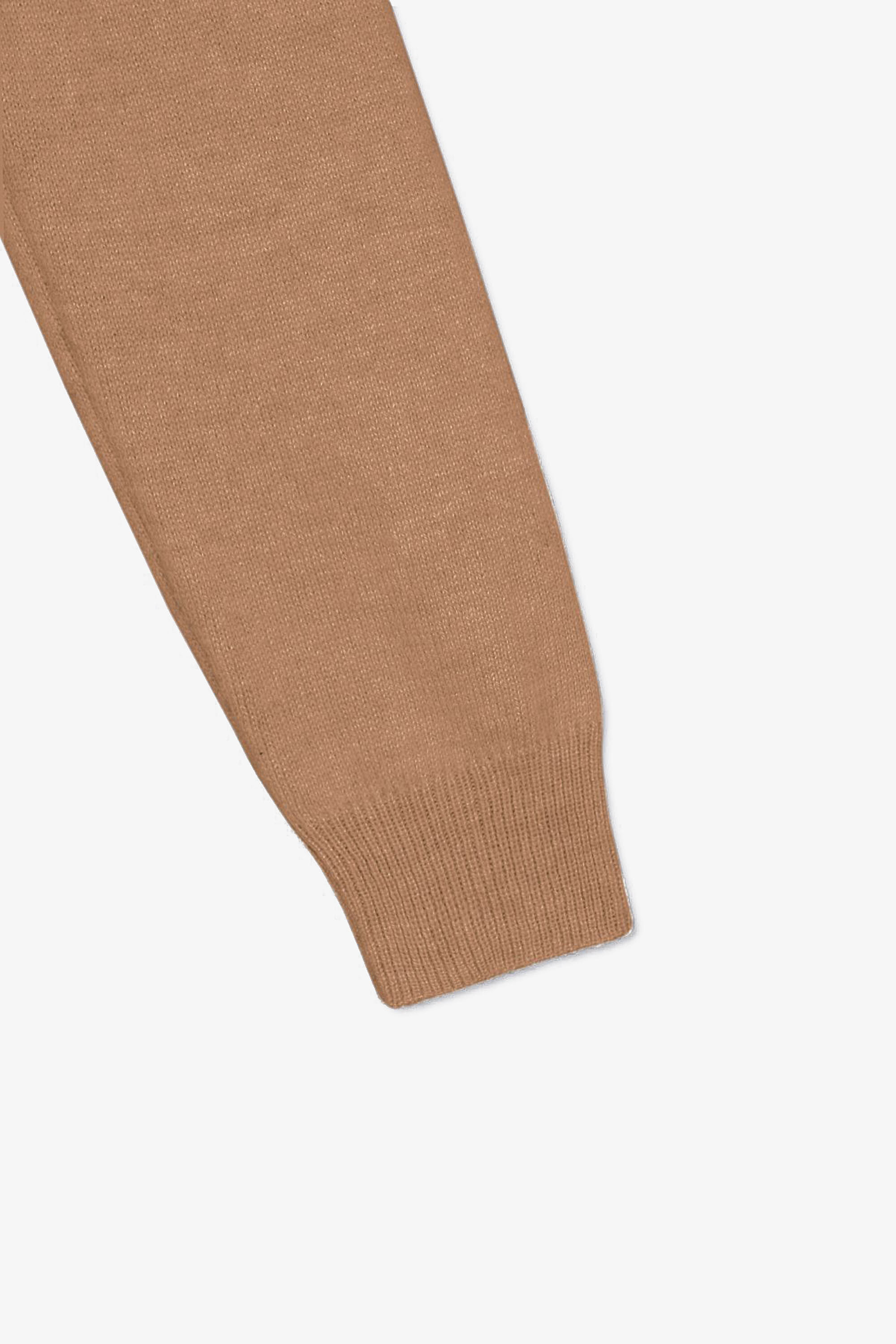 The Perfect Women's V-Neck in Cashmere